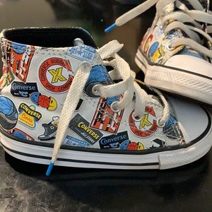 Toddler Converse size 9
